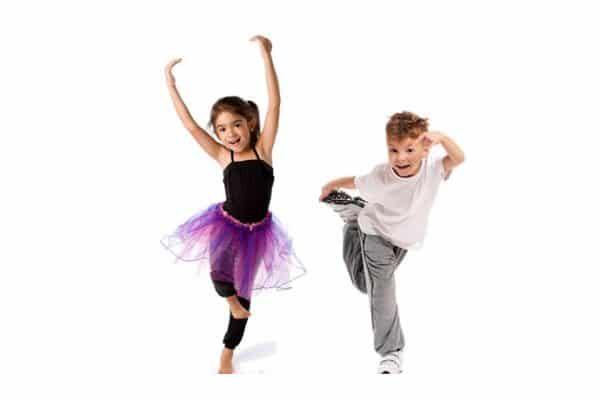 dzieci taniec, kurs tańca dla dzieci pabianice, strefa ruchu